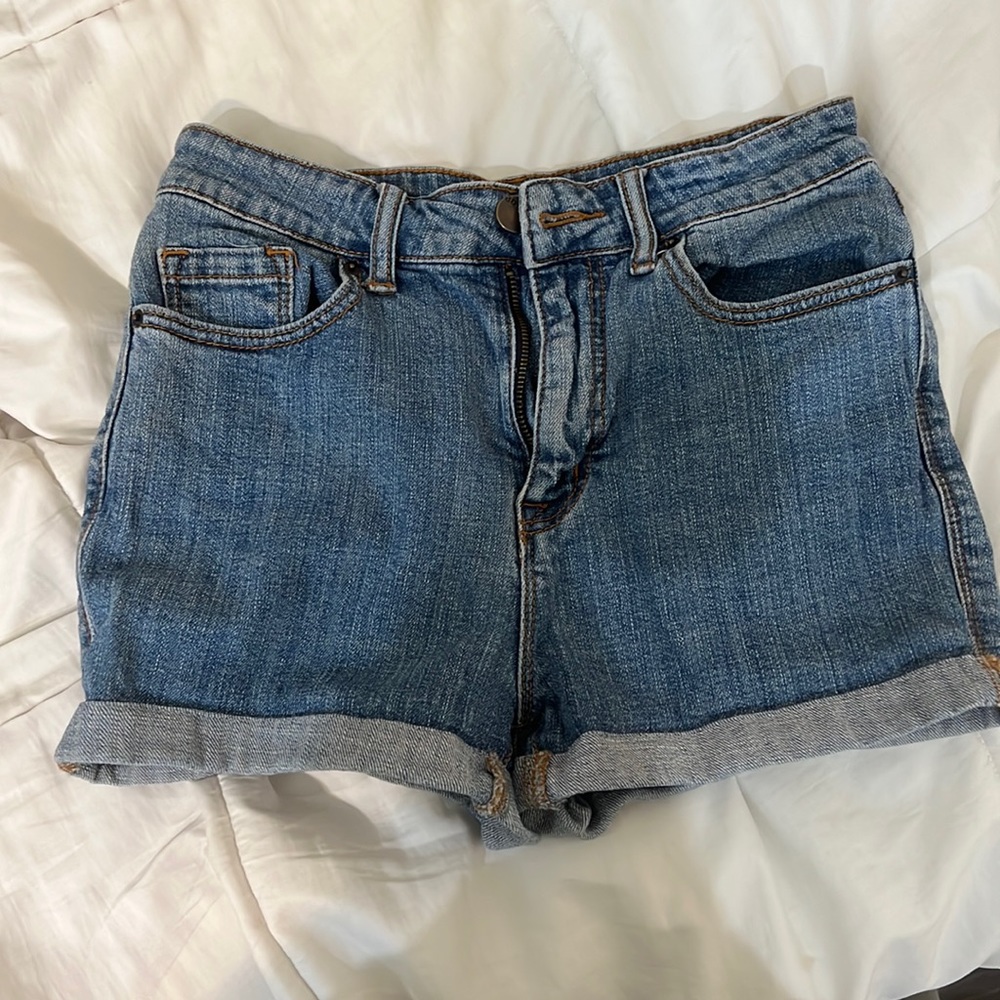 Bdg high rise shorts